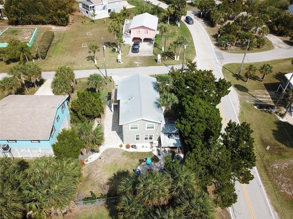 For Sale: $699,000 (3 beds, 2 baths, 1430 Square Feet)