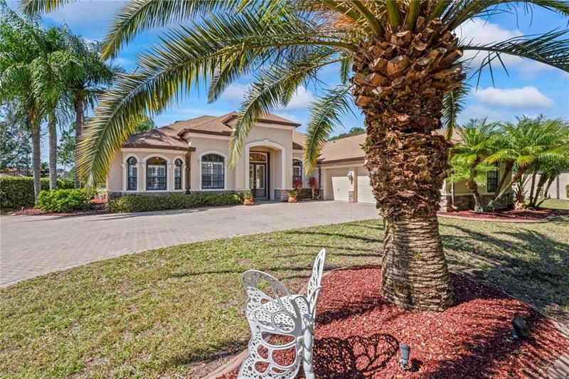 Recently Sold: $829,900 (4 beds, 3 baths, 3001 Square Feet)