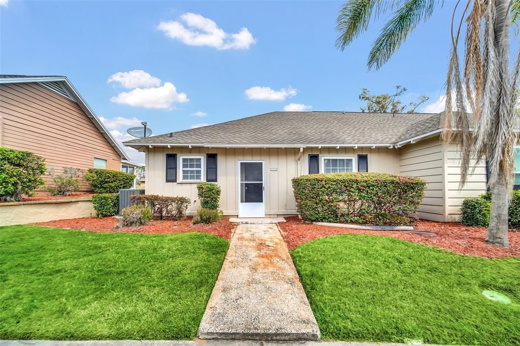 Vendido Recientemente: $215,000 (2 camas, 2 baños, 980 Pies cuadrados)