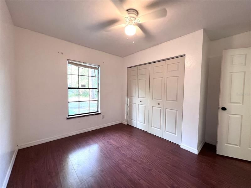 Recently Sold: $145,000 (2 beds, 2 baths, 988 Square Feet)