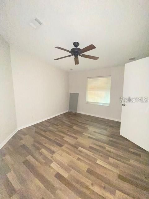 Recently Rented: $1,550 (2 beds, 2 baths, 1302 Square Feet)