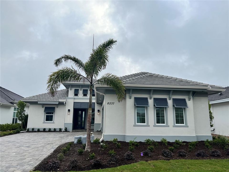 Recently Sold: $1,425,505 (4 beds, 3 baths, 3033 Square Feet)
