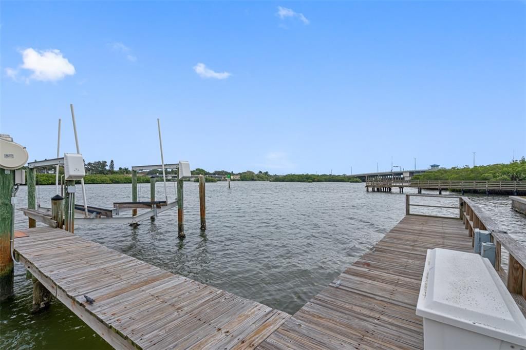 For Rent: $6,000 (2 beds, 2 baths, 1265 Square Feet)