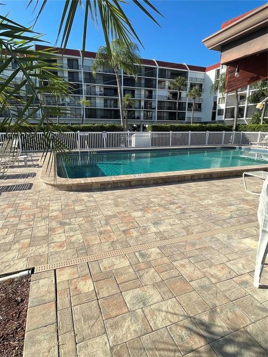 For Rent: $6,000 (2 beds, 2 baths, 1265 Square Feet)