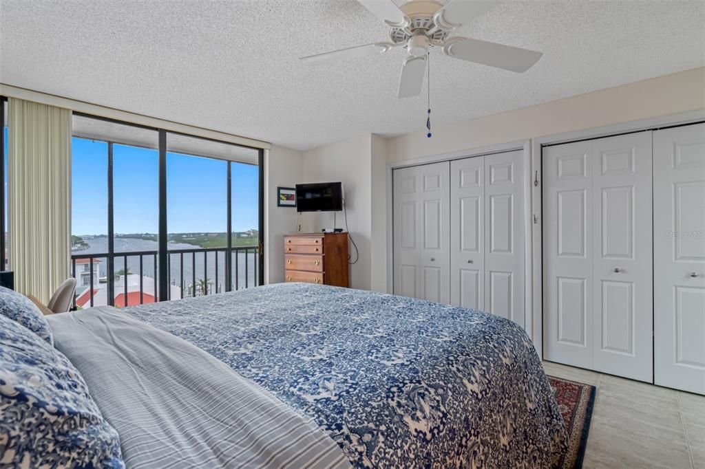 For Rent: $6,000 (2 beds, 2 baths, 1265 Square Feet)