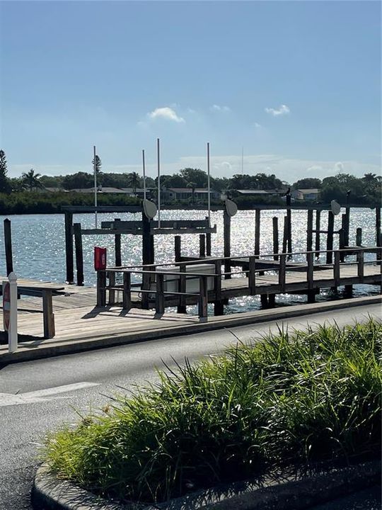 For Rent: $6,000 (2 beds, 2 baths, 1265 Square Feet)