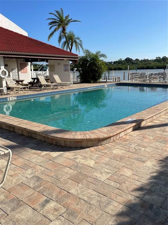 For Rent: $6,000 (2 beds, 2 baths, 1265 Square Feet)