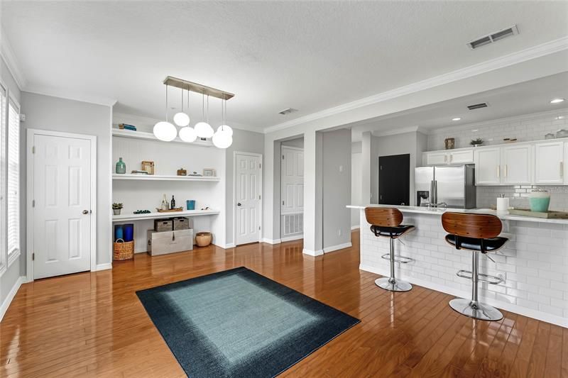 Recently Sold: $570,000 (3 beds, 2 baths, 1680 Square Feet)