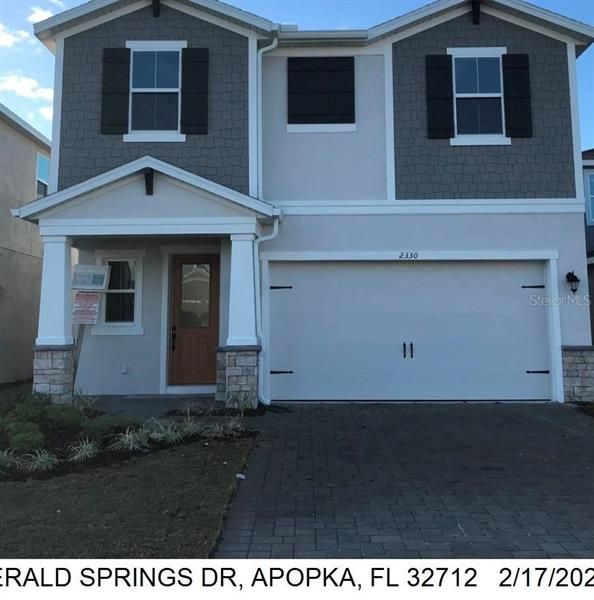 Recently Sold: $482,765 (4 beds, 2 baths, 2294 Square Feet)