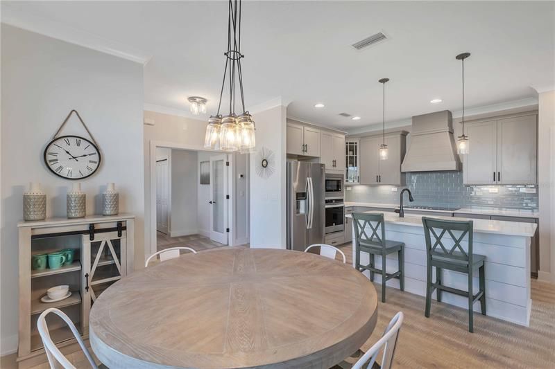 Recently Sold: $414,143 (3 beds, 2 baths, 1386 Square Feet)