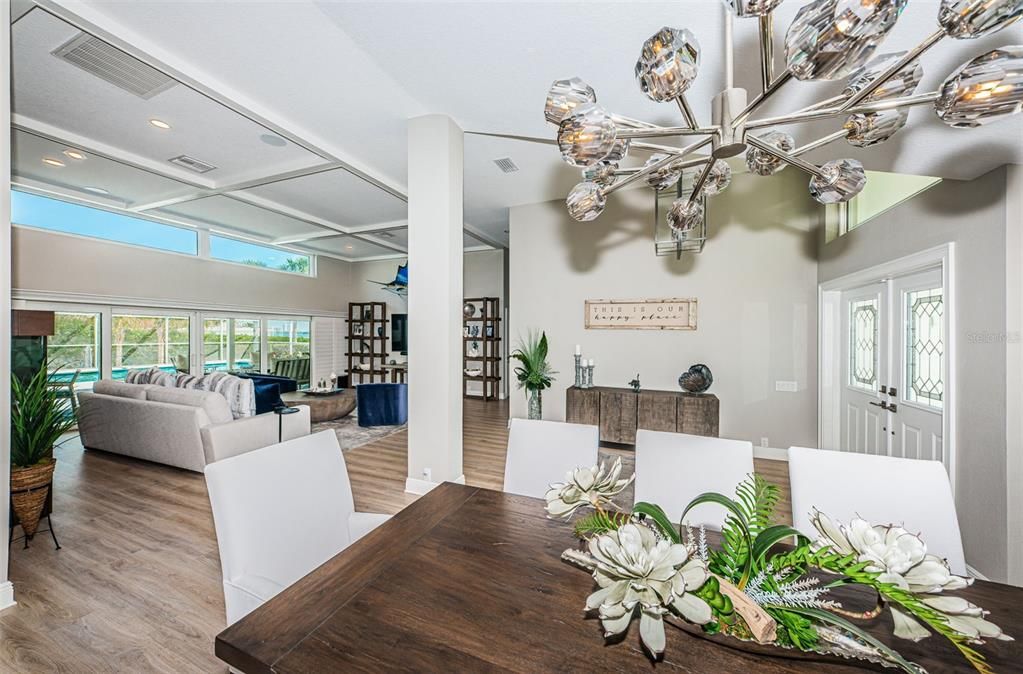 Recently Sold: $3,295,000 (5 beds, 4 baths, 3956 Square Feet)