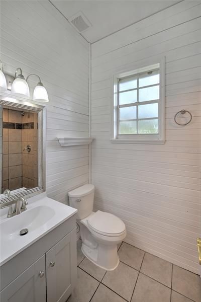 In-law cottage bath with walk-in shower.