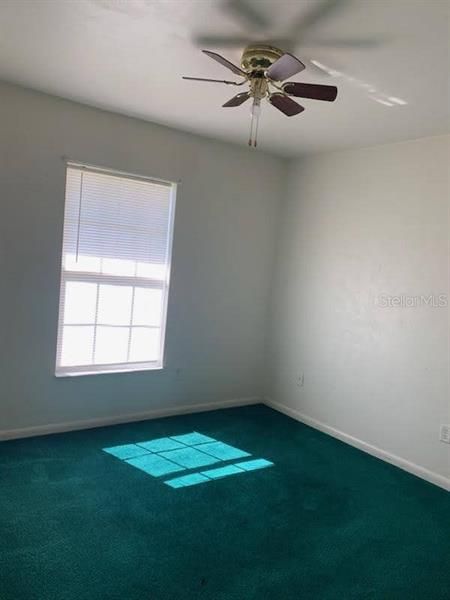 Recently Rented: $1,300 (3 beds, 2 baths, 1129 Square Feet)