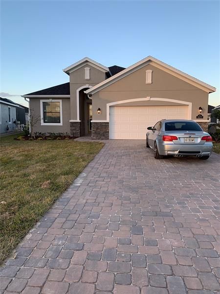 Recently Sold: $461,324 (4 beds, 3 baths, 2046 Square Feet)