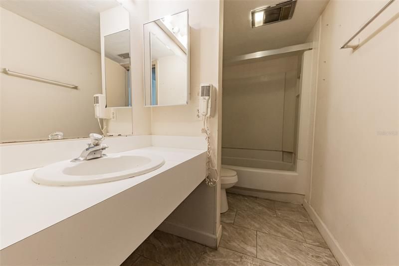Недавно арендовано: $1,450 (2 спален, 2 ванн, 1123 Квадратных фут)