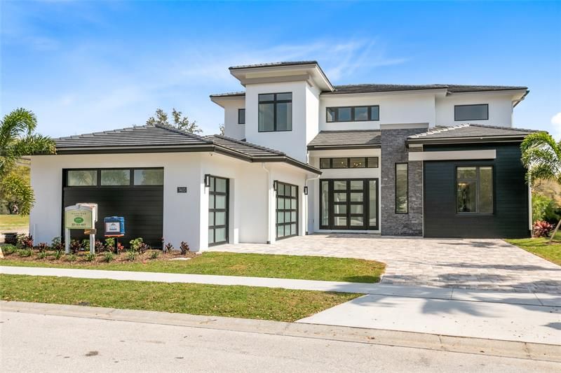 Recently Sold: $1,481,542 (4 beds, 4 baths, 3747 Square Feet)