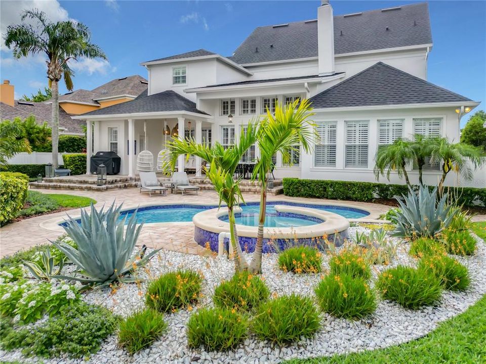 Recently Sold: $1,900,000 (5 beds, 3 baths, 5124 Square Feet)