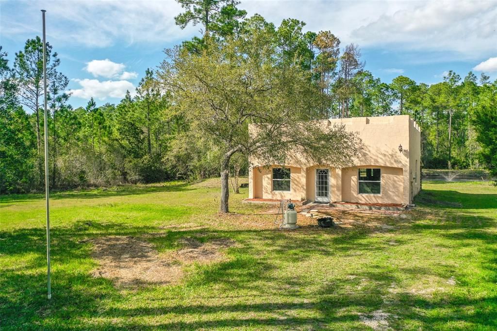 Recently Sold: $259,000 (2 beds, 1 baths, 1024 Square Feet)