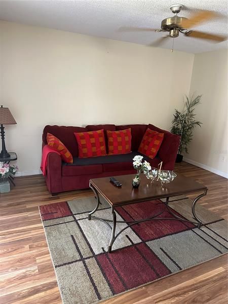 Recently Rented: $1,600 (2 beds, 2 baths, 1006 Square Feet)