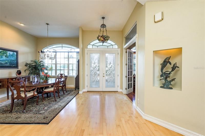 Entryway & Formal Dining Room.