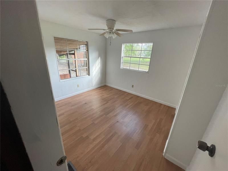 Recently Sold: $225,000 (3 beds, 2 baths, 1440 Square Feet)