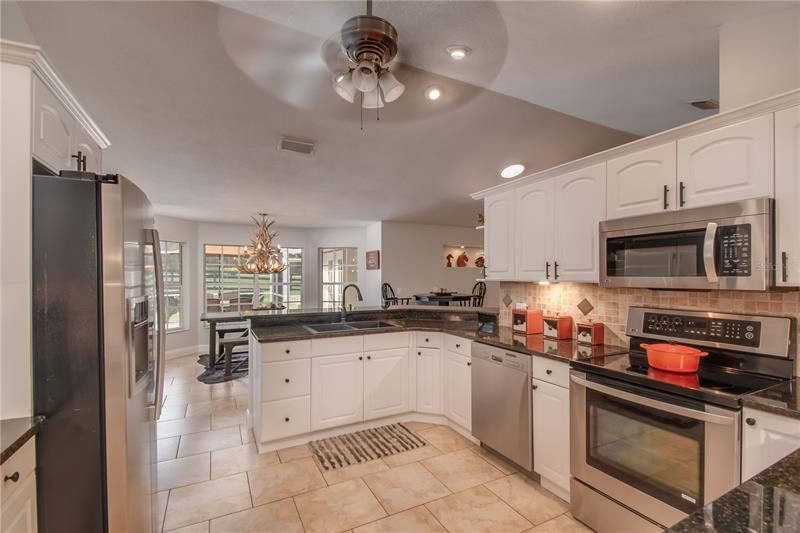 Recently Sold: $1,299,000 (4 beds, 3 baths, 2959 Square Feet)