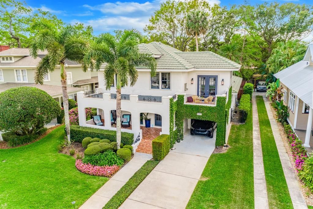 Recently Sold: $1,450,000 (4 beds, 3 baths, 3710 Square Feet)