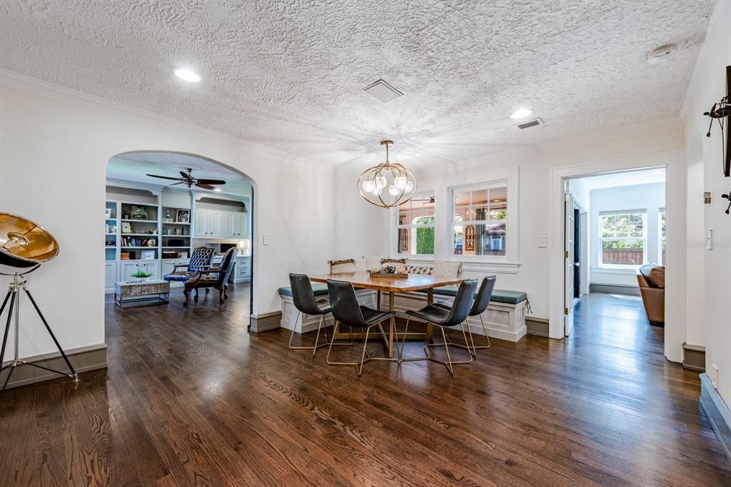 Recently Sold: $1,450,000 (4 beds, 3 baths, 3710 Square Feet)