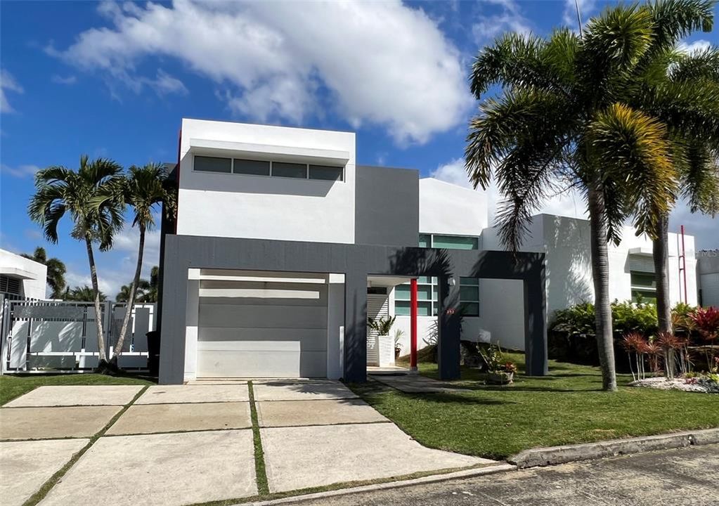 Vendido Recientemente: $489,000 (4 camas, 2 baños, 2113 Pies cuadrados)