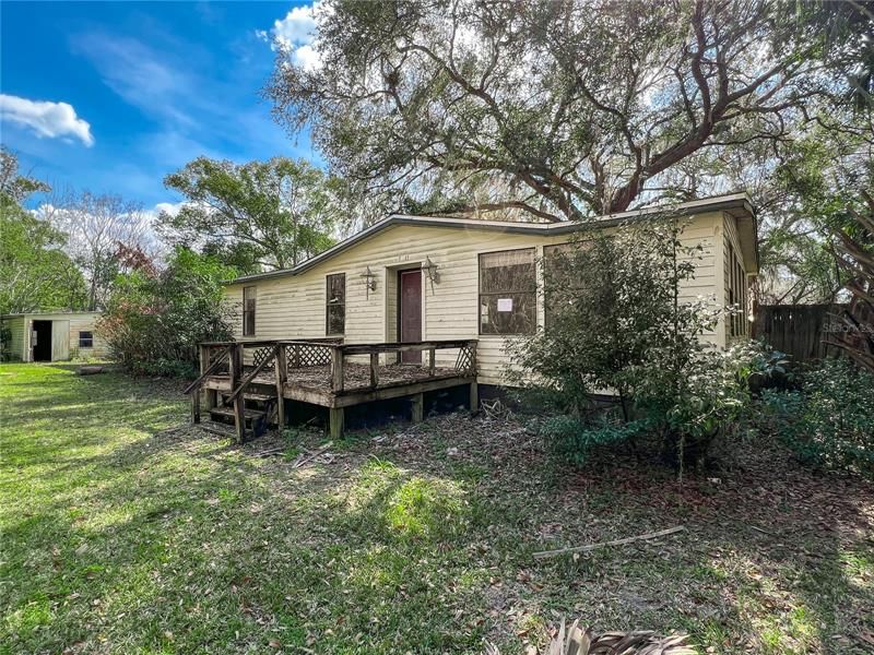 Recently Sold: $57,000 (3 beds, 2 baths, 1435 Square Feet)