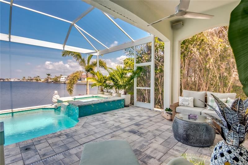 Recently Sold: $1,325,000 (3 beds, 3 baths, 2526 Square Feet)