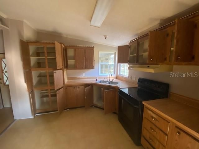Recently Sold: $102,700 (3 beds, 2 baths, 1422 Square Feet)