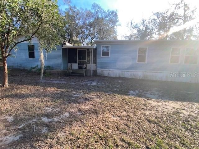 Recently Sold: $102,700 (3 beds, 2 baths, 1422 Square Feet)