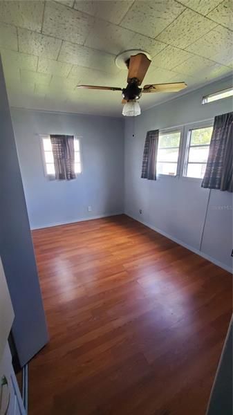 Recently Sold: $64,990 (1 beds, 1 baths, 540 Square Feet)