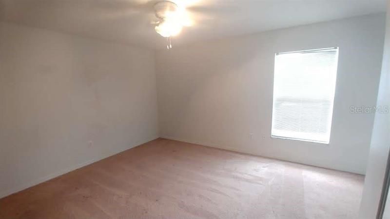 Recently Rented: $1,100 (2 beds, 2 baths, 1418 Square Feet)