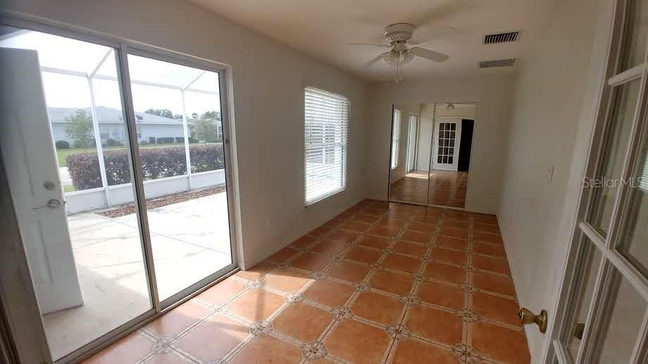 Recently Rented: $1,100 (2 beds, 2 baths, 1418 Square Feet)