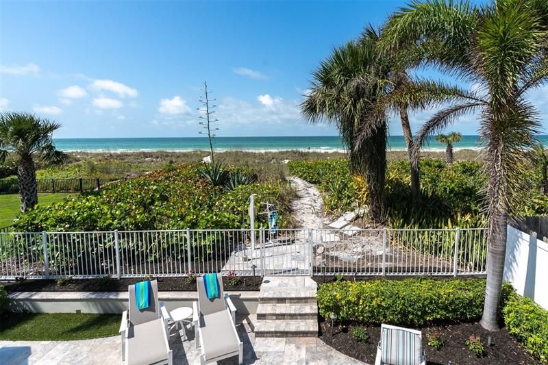 Recently Sold: $6,980,000 (4 beds, 4 baths, 4180 Square Feet)
