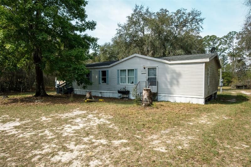 Recently Sold: $100,000 (3 beds, 2 baths, 1296 Square Feet)