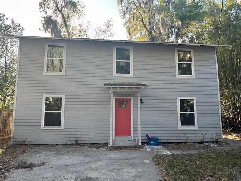 Recently Rented: $1,375 (3 beds, 1 baths, 1300 Square Feet)