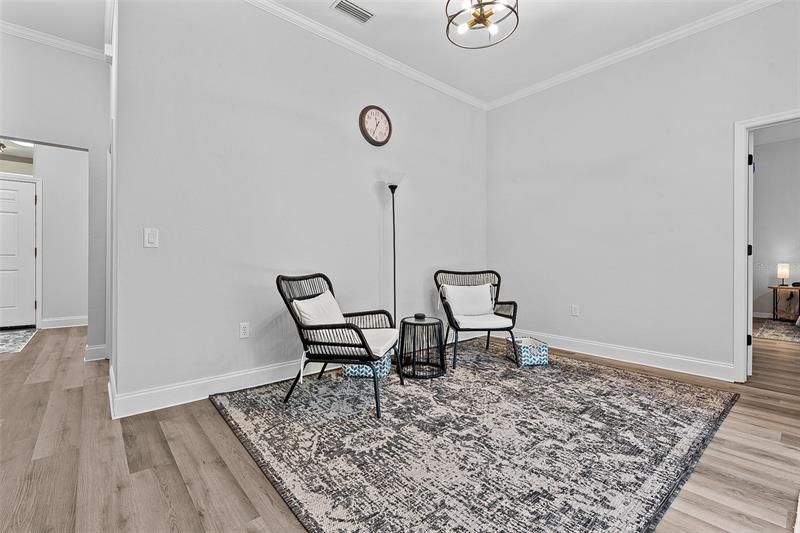 Recently Sold: $395,000 (2 beds, 2 baths, 1501 Square Feet)