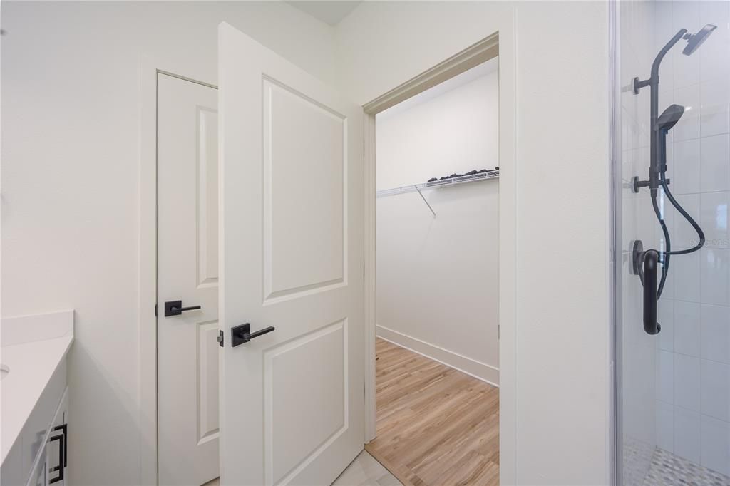 Active With Contract: $499,000 (2 beds, 2 baths, 1202 Square Feet)