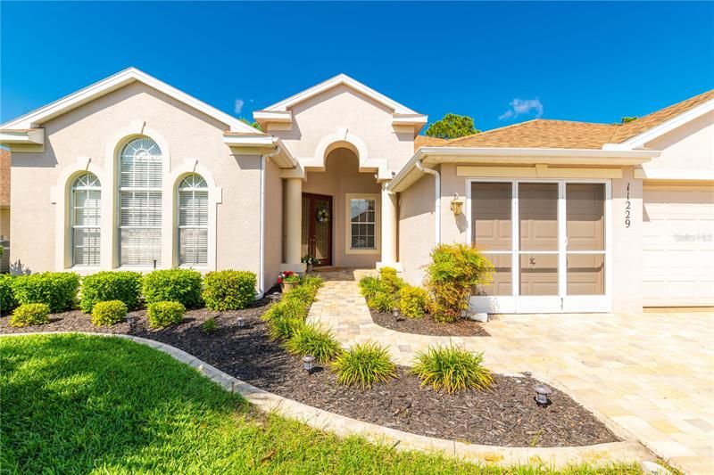 Recently Sold: $499,500 (4 beds, 3 baths, 2698 Square Feet)