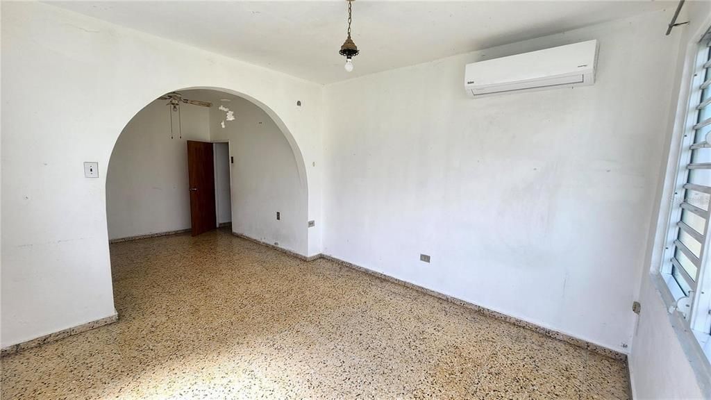 Vendido Recientemente: $145,000 (3 camas, 1 baños, 0 Pies cuadrados)