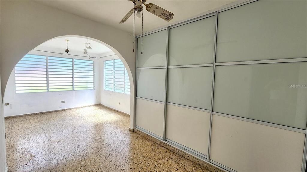 Vendido Recientemente: $145,000 (3 camas, 1 baños, 0 Pies cuadrados)