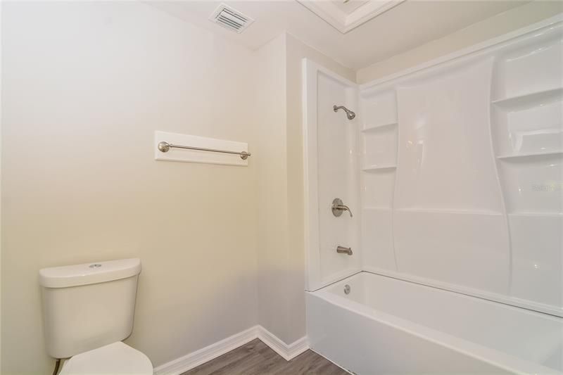 最近租的: $2,495 (4 贝兹, 2 浴室, 2752 平方英尺)