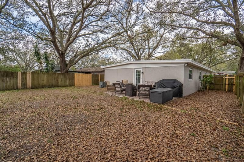 Recently Sold: $276,000 (3 beds, 2 baths, 1551 Square Feet)