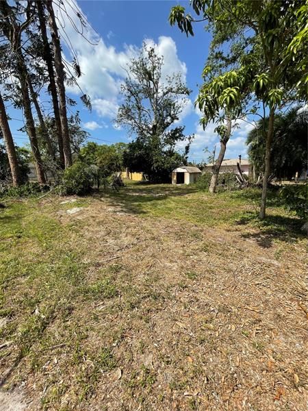 Vendido Recientemente: $69,900 (0.18 acres)