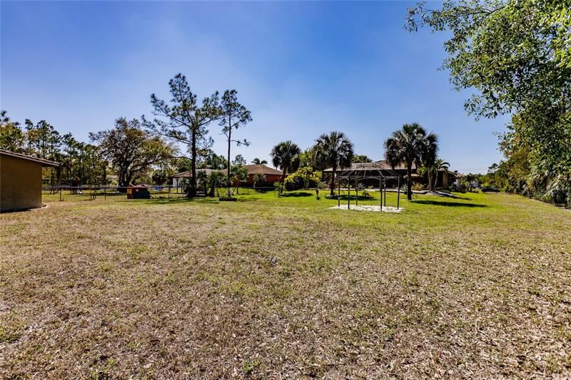 Recently Sold: $584,500 (3 beds, 2 baths, 1590 Square Feet)