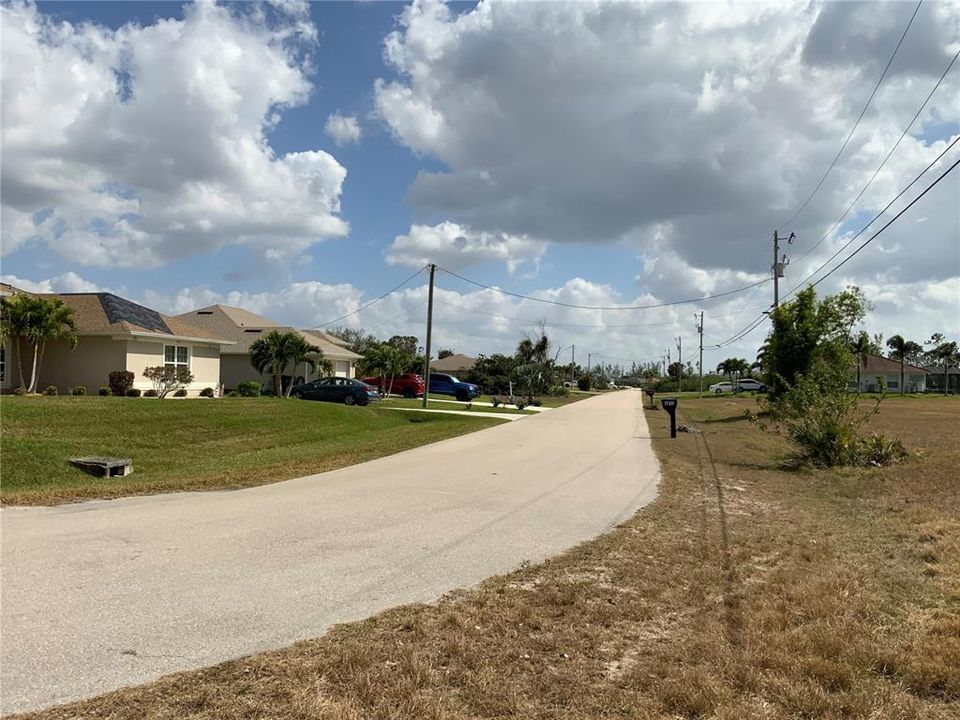 待售: $75,000 (0.28 acres)