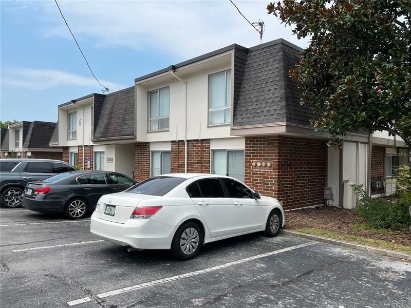 Recently Sold: $159,900 (2 beds, 1 baths, 787 Square Feet)